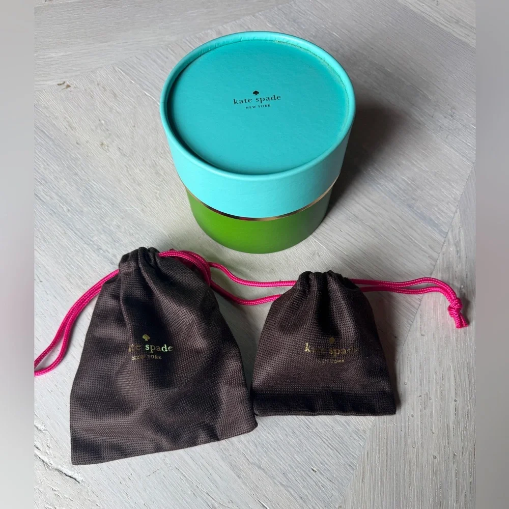 Kate Spade Knot Bangle Bracelet + Stud Earrings Set w/ Box and duster bags. - Picture 5 of 5